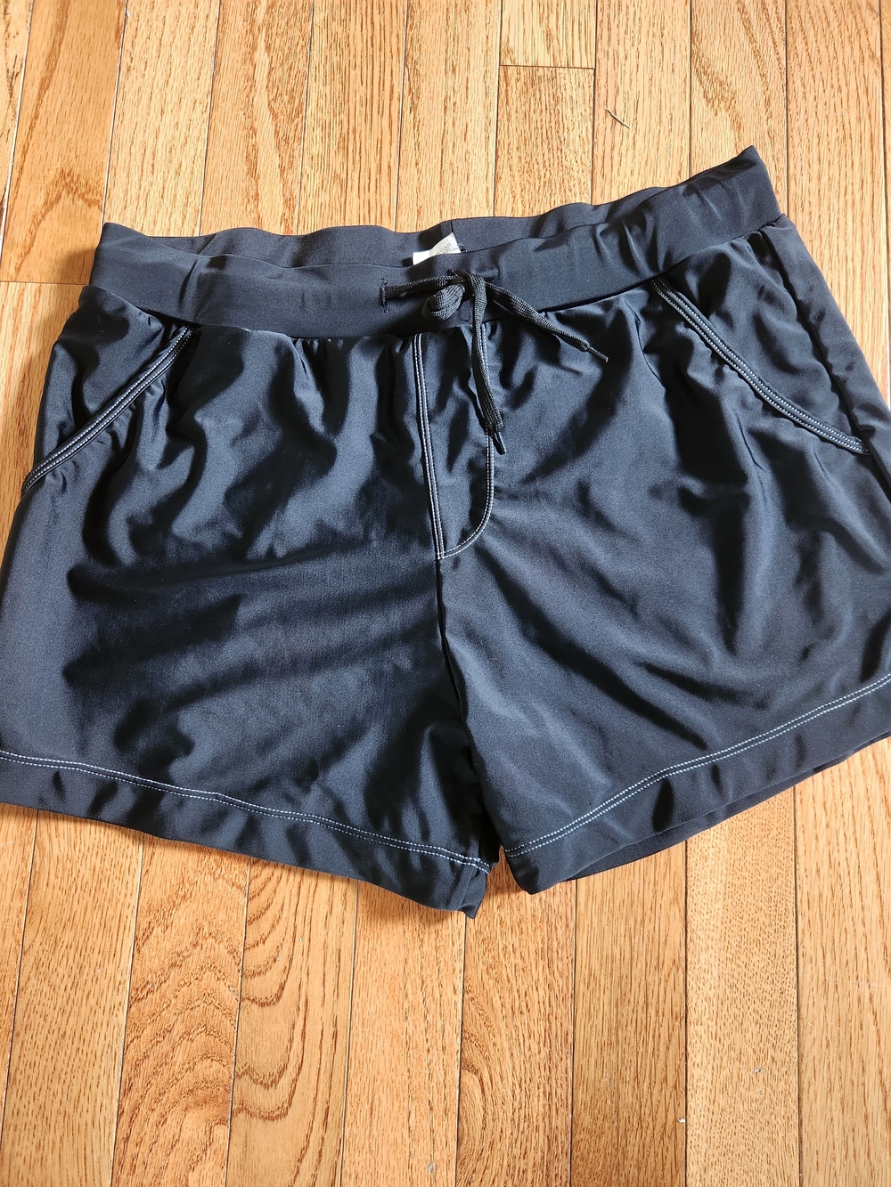 Women’s Black Athletic Drawstring Shorts with Side Pockets